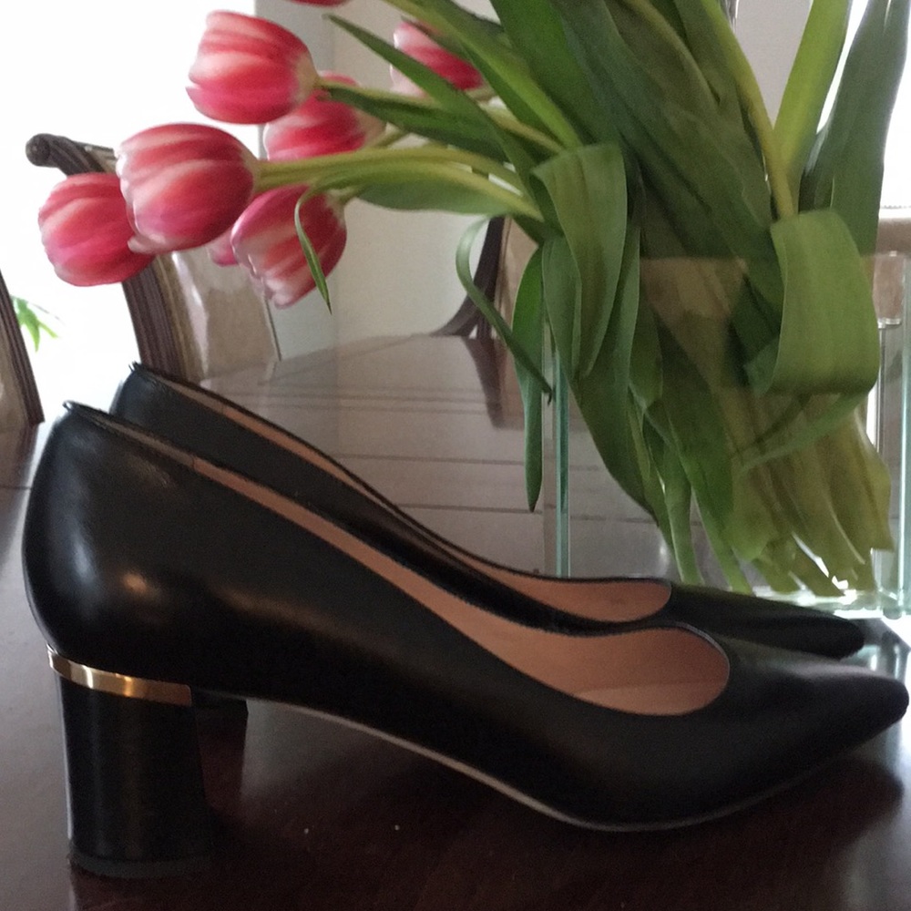Size 9 Kate spade black ladies shoe